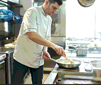 Private chefs will help you prep your meals to a T